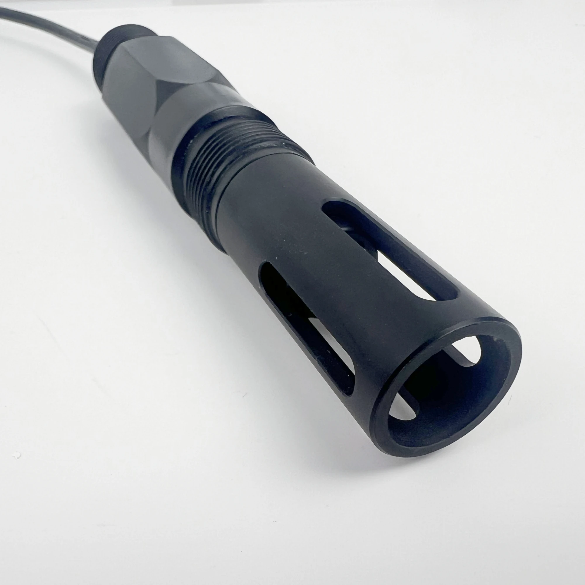 LMS-SAL1004 Four Electrode Water Quality Testing Instrument Digital Salinity/Conductivity/TDS Meter 3 in 1 Shrimp Pond Fish Farm