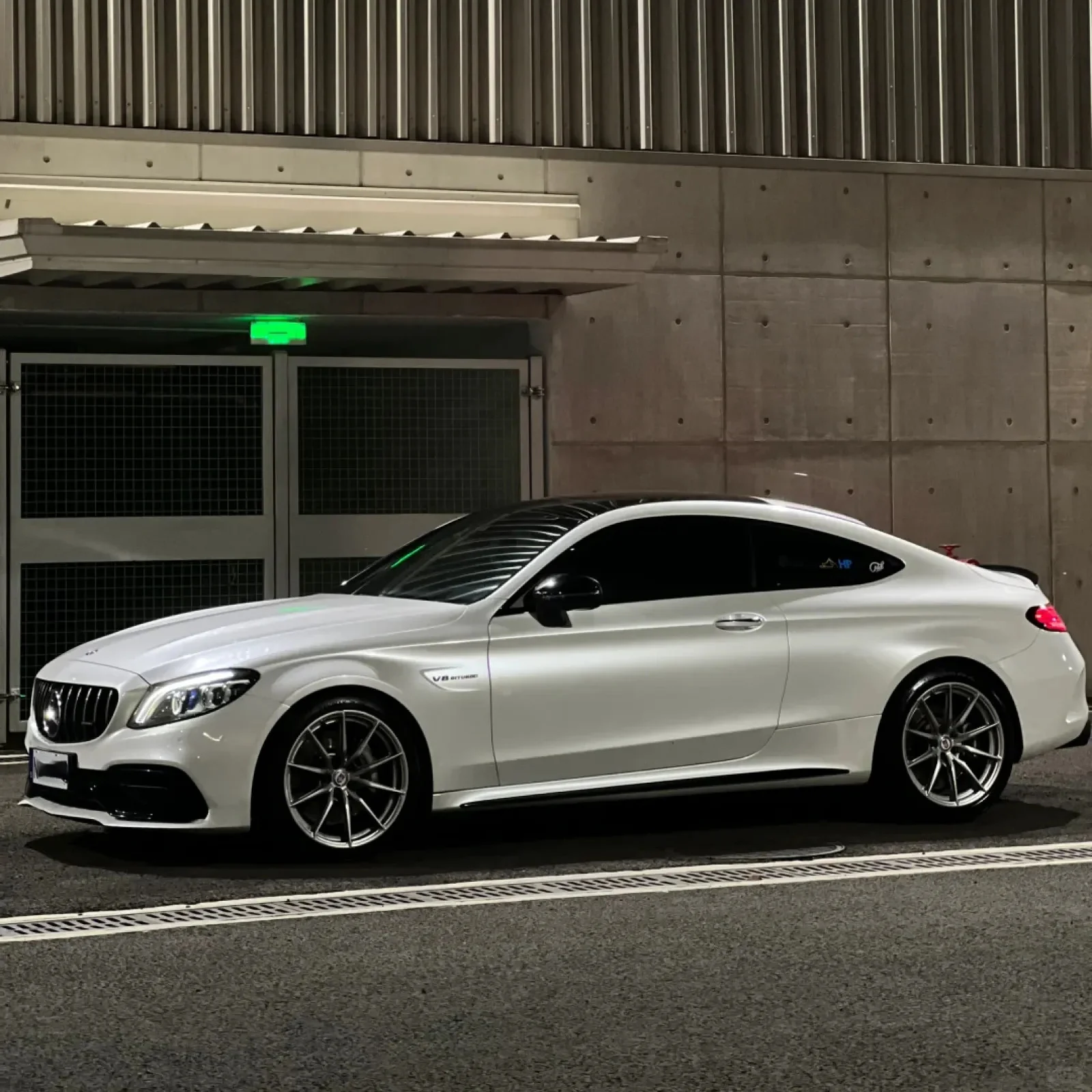 

Premium Pearl White Vinyl Wrap Film Roll Color Change Self-Adhesive Decal Foil Car Motorcycle Stickers