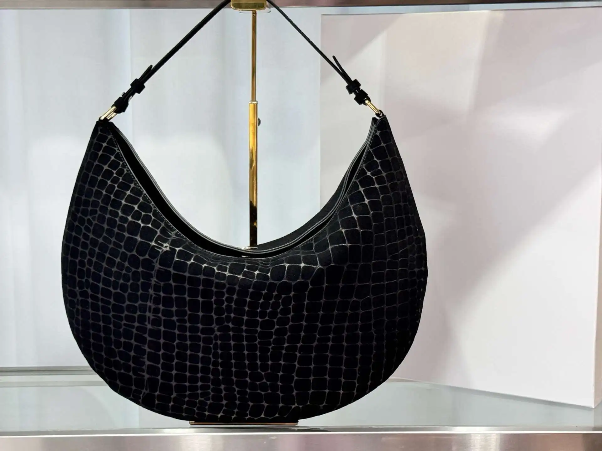 

2025 Новая дизайнерская сумка из искусственной кожи, складная женская сумка подмышки с текстурой крокодила, модная сумка через плечо