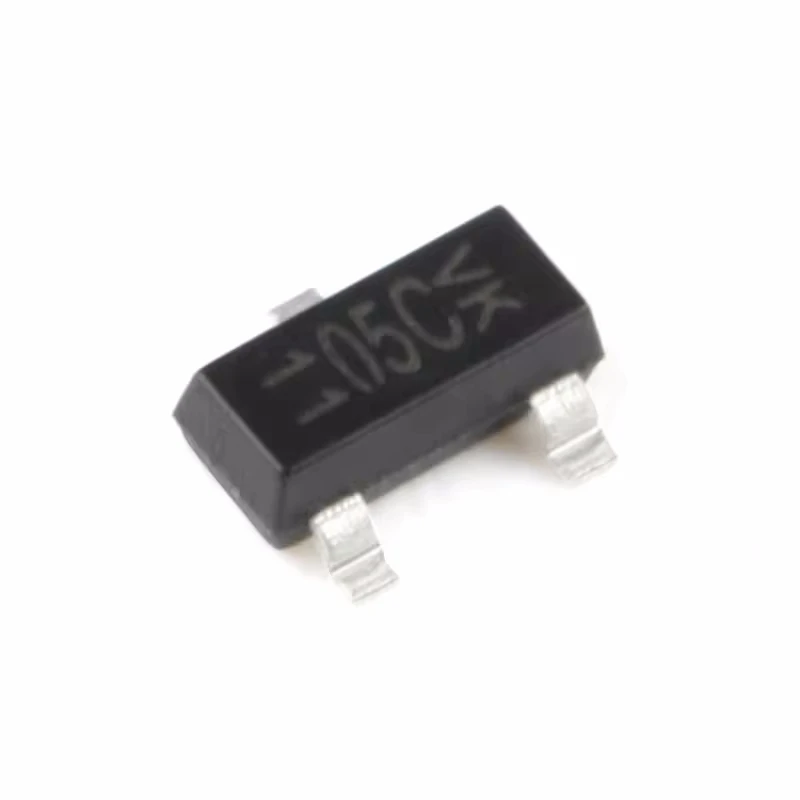 50PCS GSOT05C-E3-08 SOT-23 5V Unidirectionele 2-kanaals, SMD ESD-diode