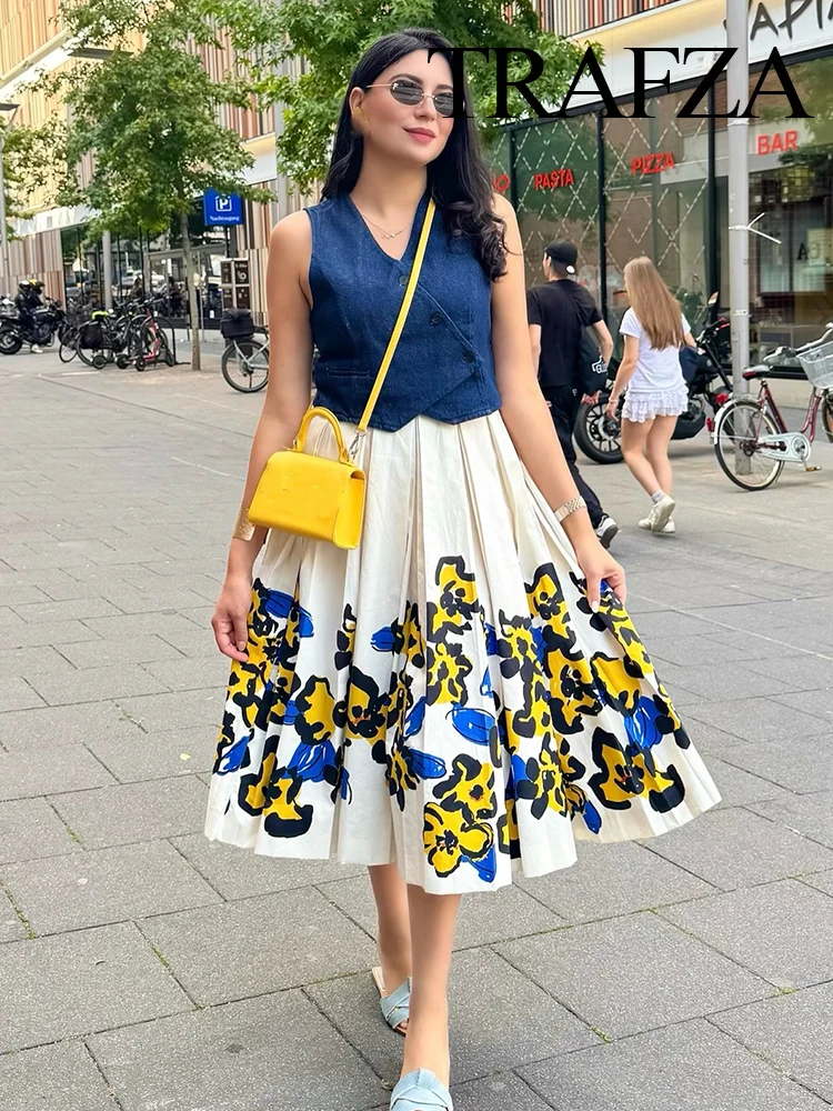 

TRAFZA Women New Fashion Versatile Printed Wide Pleated Design Midi Skirt Female Mid-Waist Elegant Streetwear Casual Slim Skirt