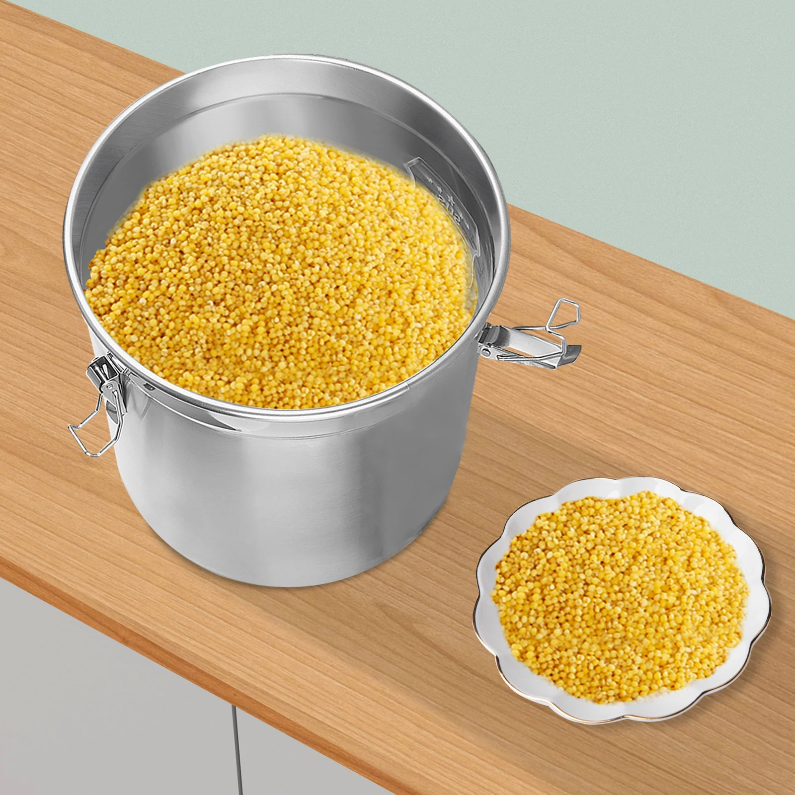 

6L/1.59gal Stainless Steel Grain Container, Storage Bucket, Three-buckle Sealing, Rustproof Grain Storage for Home Hotels