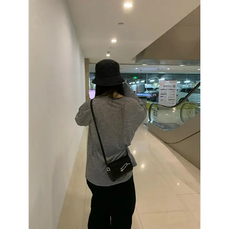 تي شيرت نسائي بأكمام طويلة، قطع علوية شبكية بسيطة، مريحة ومسامية للشتاء، يوميًا، كاجوال ياباني جمالي، شبابي