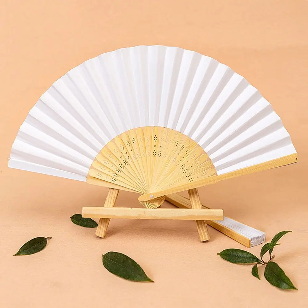 

Hot New 7 inch Hand Held Fan Folding Paper Fan Summer Pattern Folding Dance Wedding Party Lace Silk Folding Solid 18 Colors Fan