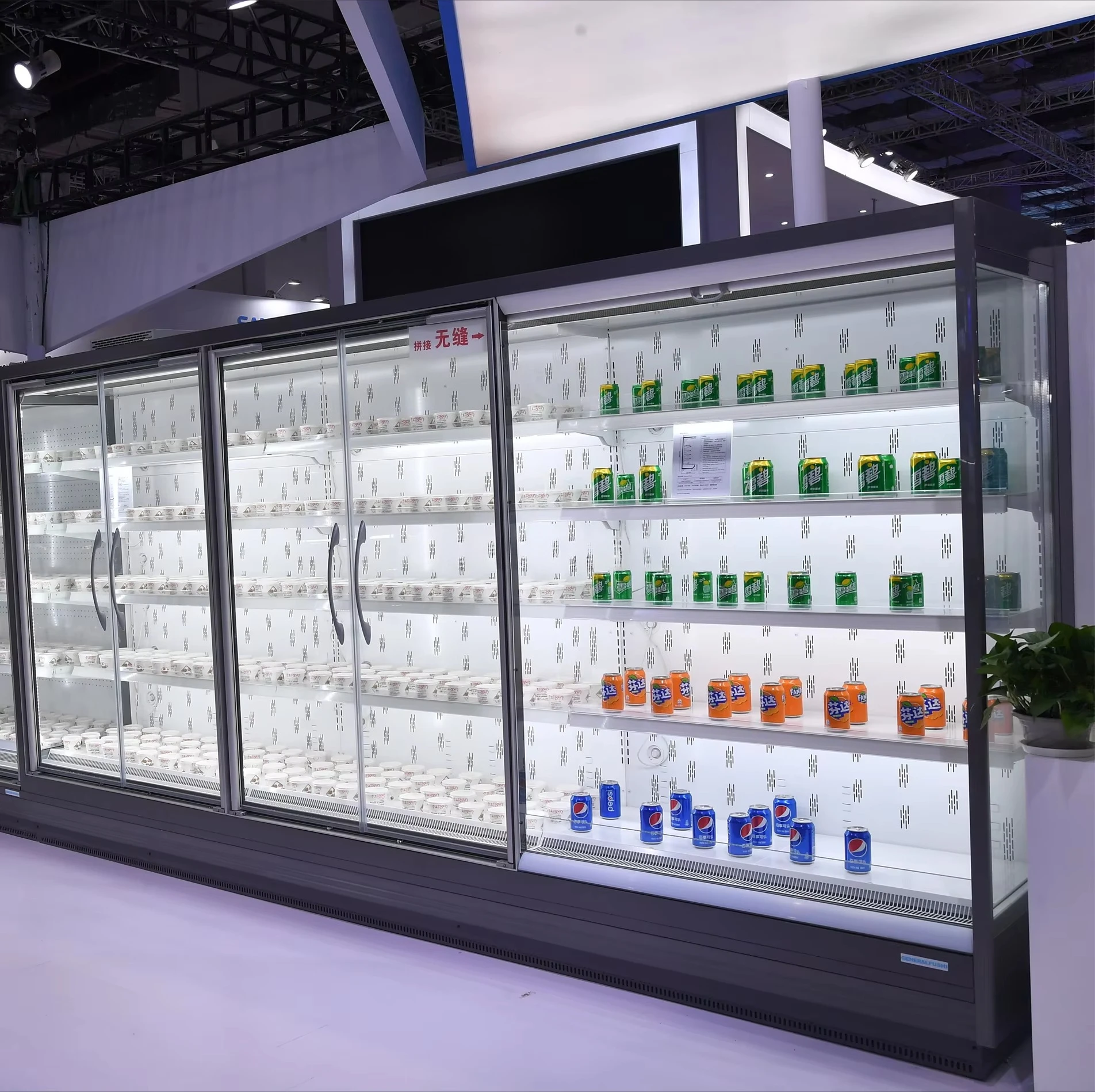 FOODLINE Large Capacity Walk-in Chiller Balanced Air Circulation Mass Food Catering Cold Storage Production Gear