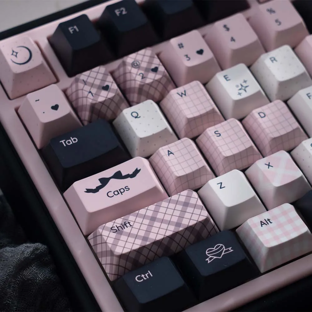 URE Pink Cute Keycaps Cherry Profile PBT Dye Sublimation Keycaps Lolita Style For MX Switch 61/64/68/75/84 Mechanical Keyboard
