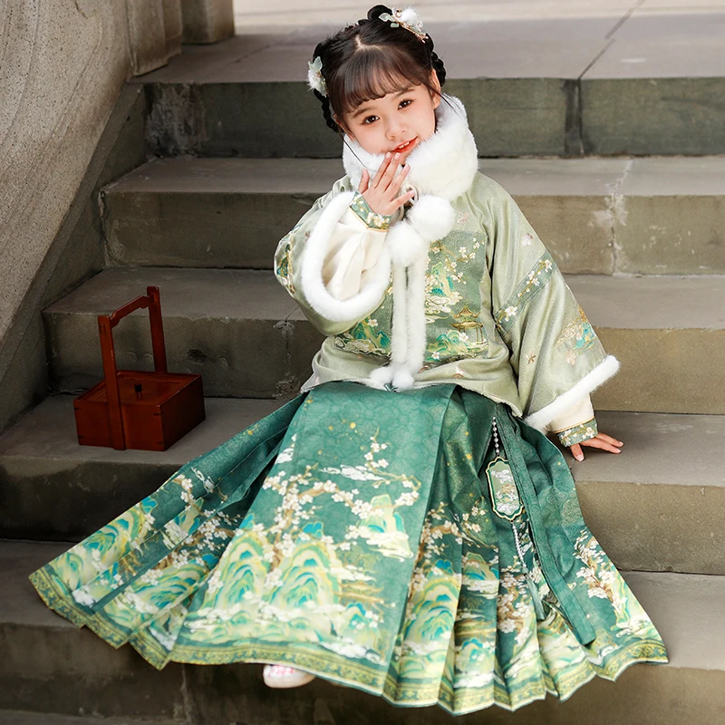 

Новый оригинальный зимний теплый костюм древней феи Hanfu для девочек, стеганая юбка с конским лицом, комплект детской одежды 2026 года в китайском Новом году