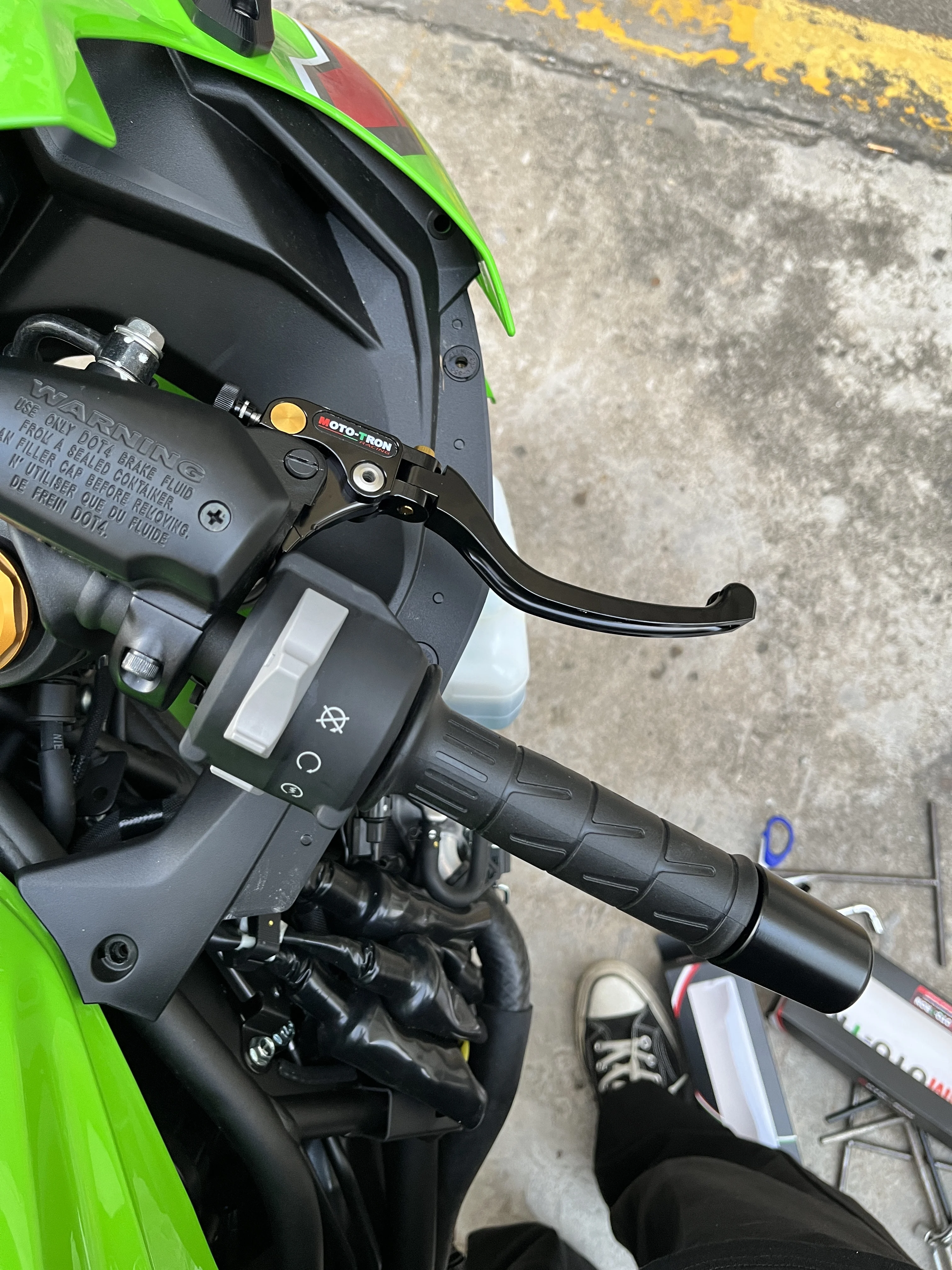 موتو ترون-سباق الدراجات النارية الفرامل مخلب رافعة ، EVO-R سلسلة لكاواساكي ZX4R ZX4RR Zx-4r se Nianj-4r