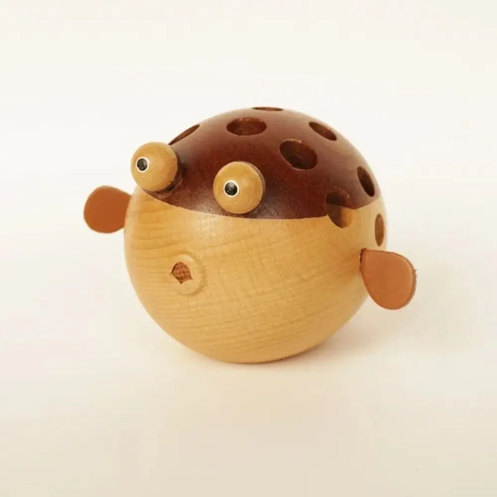 Multi-function Pen Insert Puffer Fish Pen Holder Smooth Surface Wooden Pencil Stand Table Decoration Pen Container Art and Craft