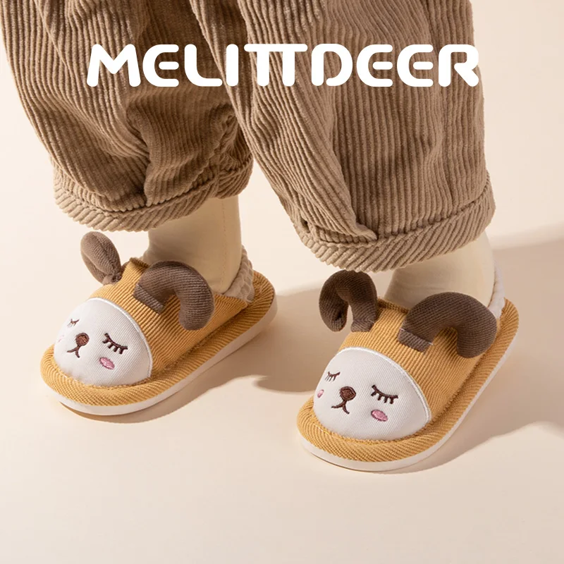 

Детские тапочки MELITTDEER — новая легкая и удобная осенне-зимняя обувь 2025 года, мягкая и теплая, для использования в помещении и на открытом воздухе