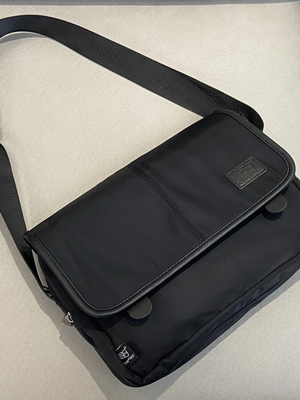 

Trendy Men's Single oulder Ox Cloth Waterproof Casual Crossbody Bag Korean Sle Leisure Versatile Bag for Youth