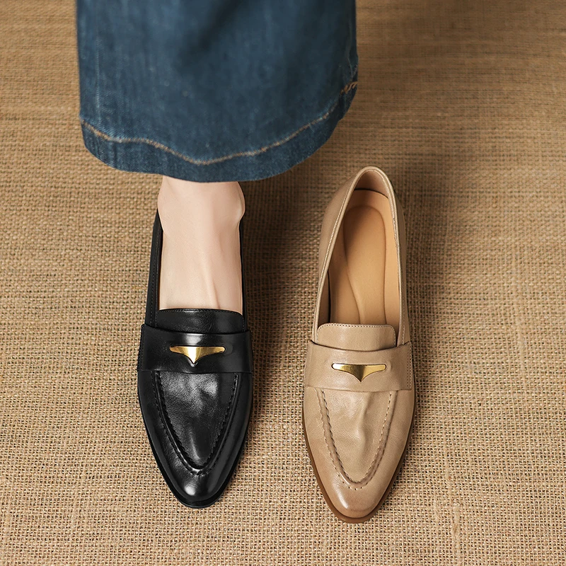 2026 new spring summer women pumps natural leather 22-25cm cowhide+pigskin pointed toe metal decoration loafers women shoes