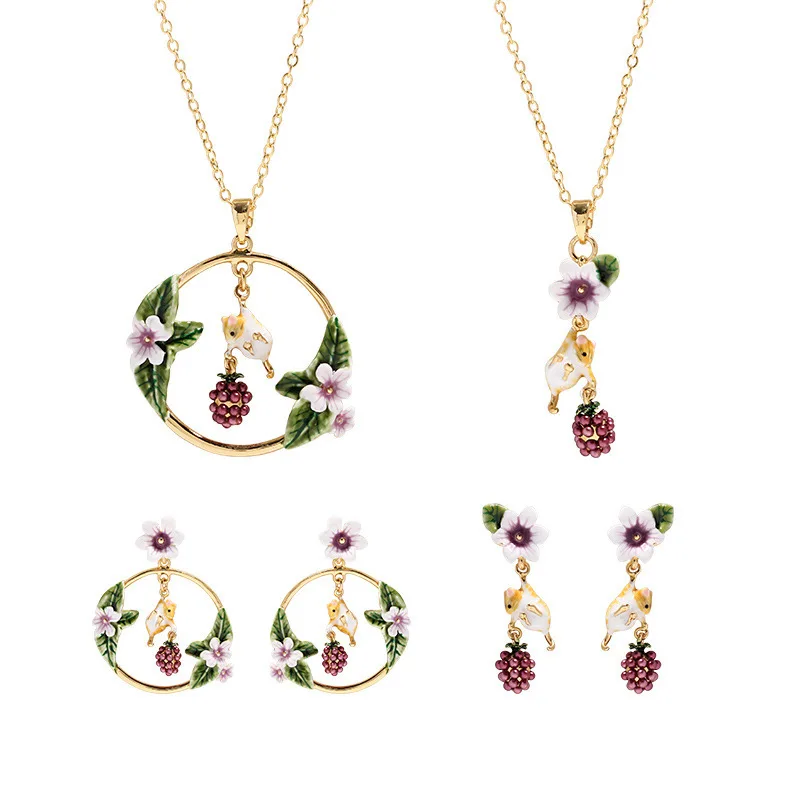 

Fashion Cute Animal Pendant Purple Glass Pearl Raspberry Dangle Earrings Graps Flower Charm Little Brown Mouse Hamster Necklace