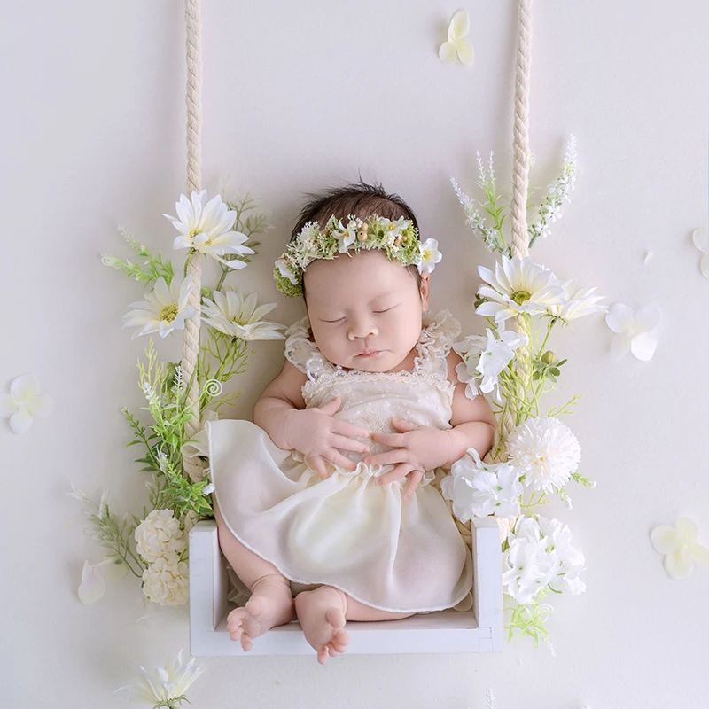 Baby Girl Dress Newborn Shoot Props 0-1 Month Baby Photo Swing Artificial Flower Shooting Decoration Studio Photography Prop