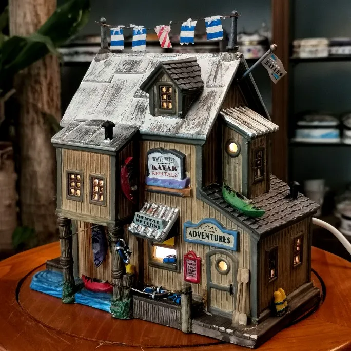 Creative Ceramic Painted Lamp House Figurine Miniature Version of European Building Home Furnishing Living Room Ornaments Gifts