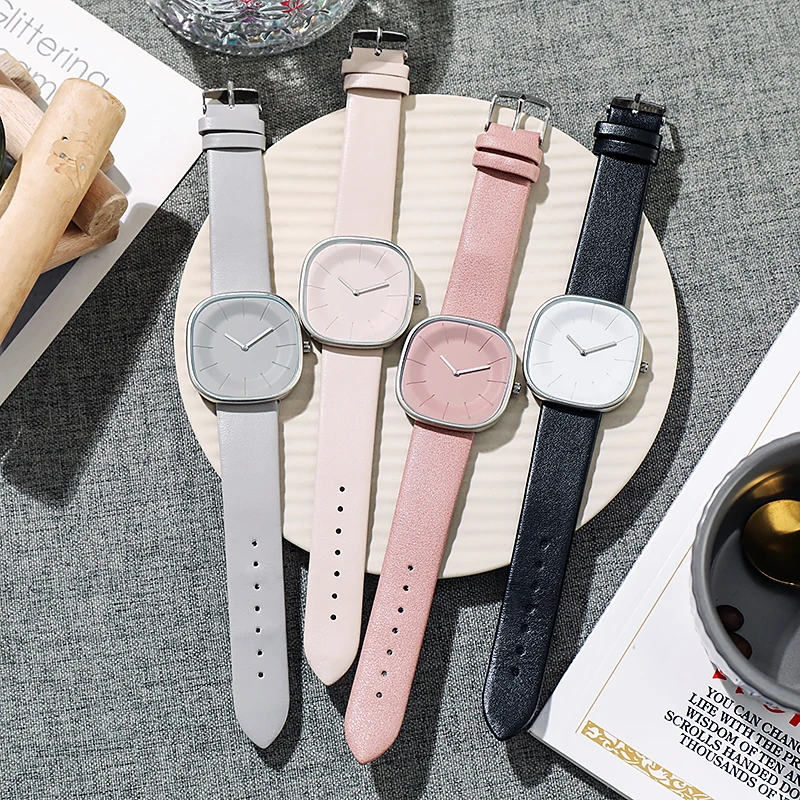 

Top Brand Women Watches Luxury Designer Diamond Watch for Women Couple Wristwatches Ladies Square Quartz Clock Montre Femme