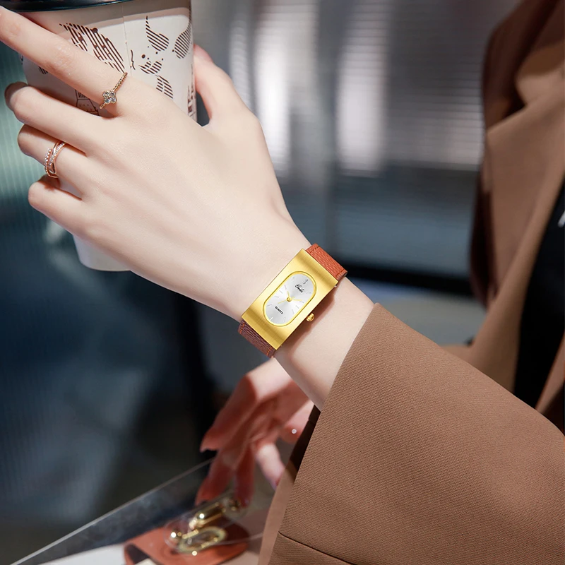 Retro simple leather belt watch niche high-end oval quartz women's watch high-value watch