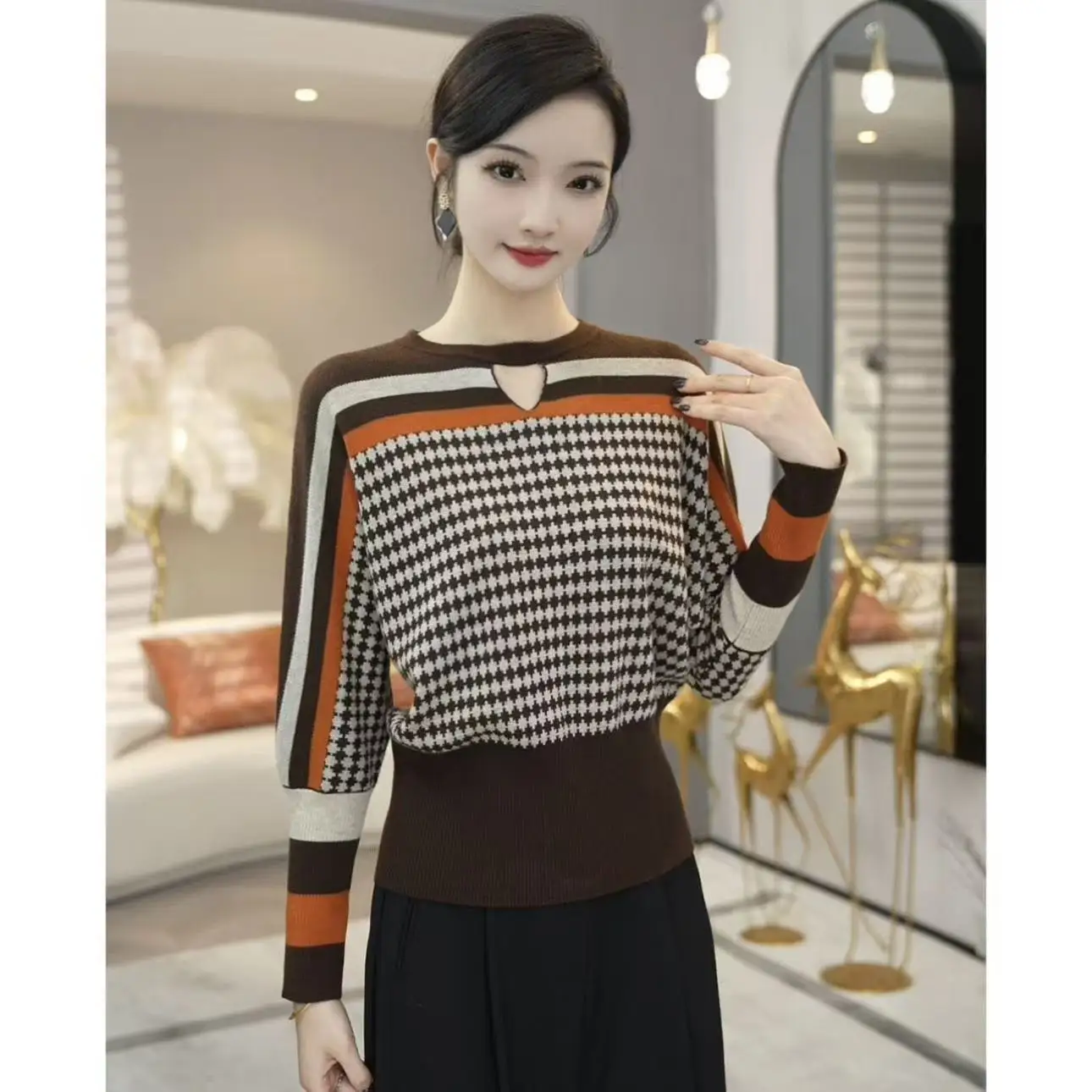 Qianniao Plaid Sweater Knitted Sweater Contrasting Color Splicing Autumn and Winter New Western-style Loose High-end Mom Top