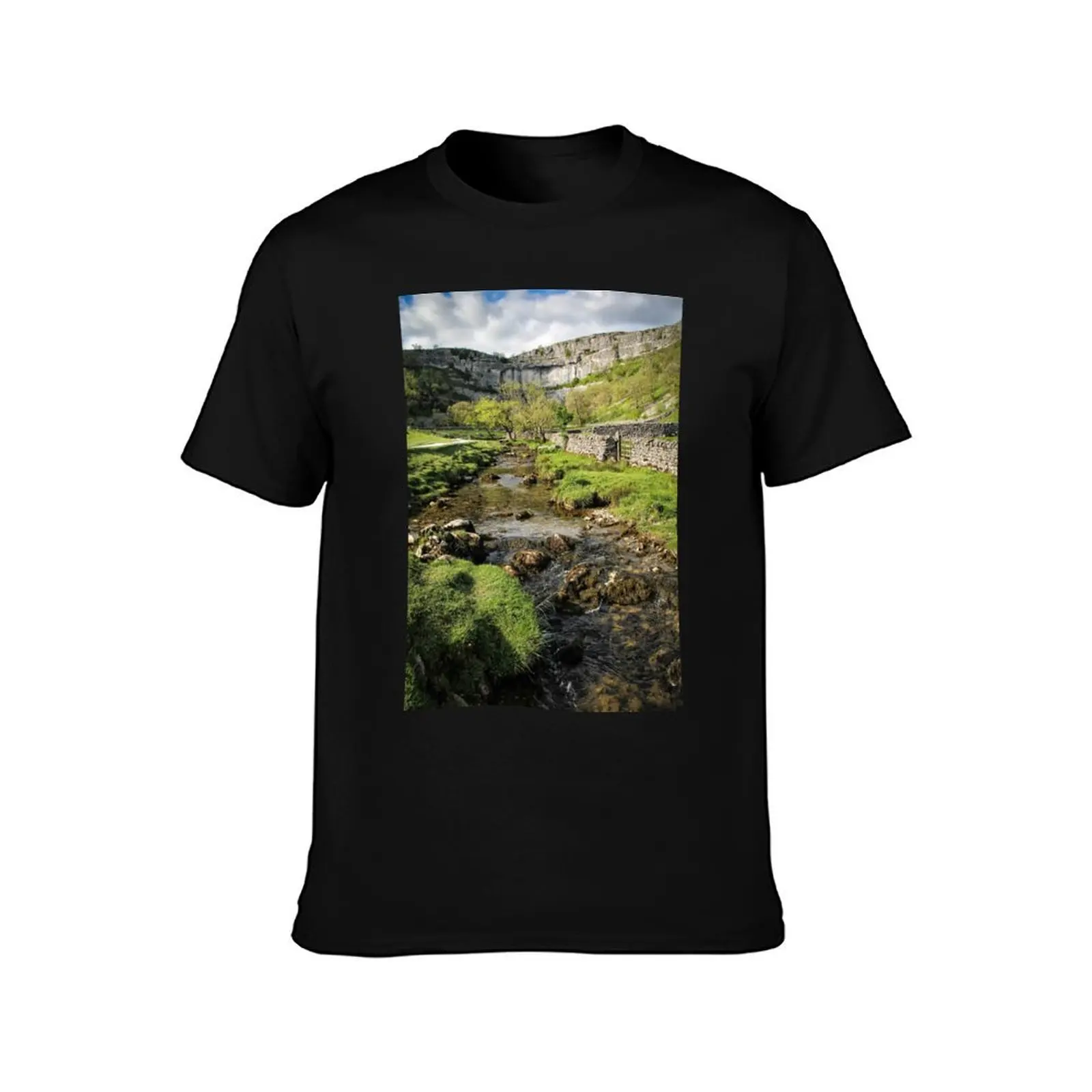 Malham Cove Stream T-Shirt Summer Sports Quick Dry T-Shirt