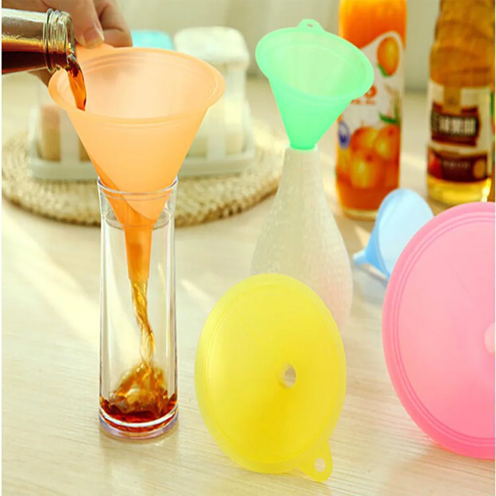 Plastic 5 Size Anti-leakage Home Convenient Liquid Kitchen Tool Funnel Fluids Filler Oil Funnel