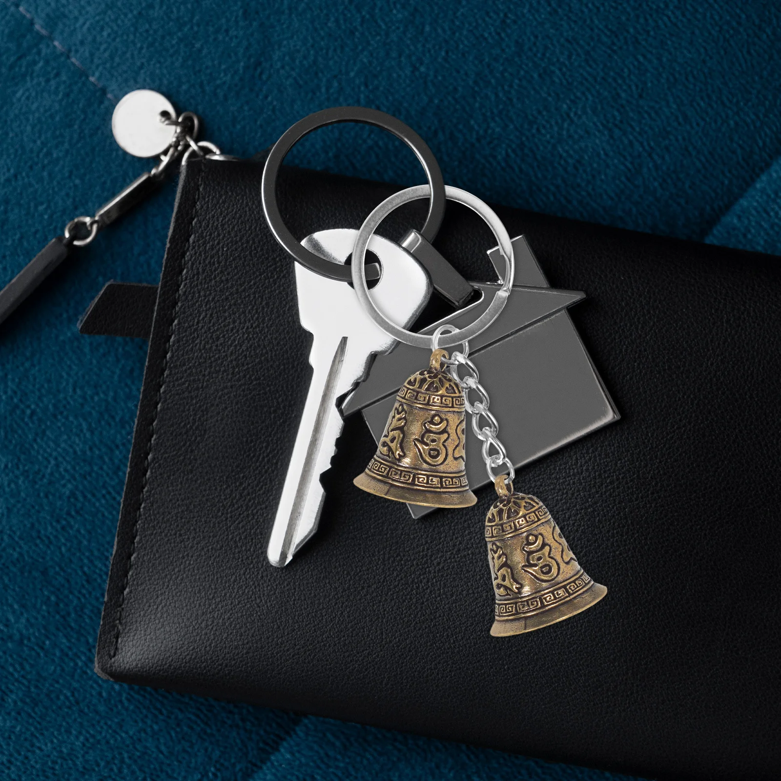 

3Pcs Brass Vintage Lection Bell Pendant DIY Craft Decoration Keychain Hanging Ornament Brass Lection Bell Decor