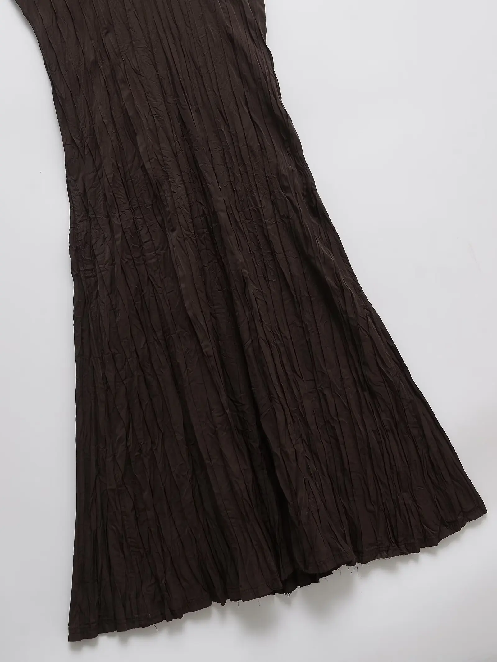 ETJ 2025 Lente dames elegante stijl bruin hangend vloeiende V-hals geplooide halflange jurk met korte mouwen