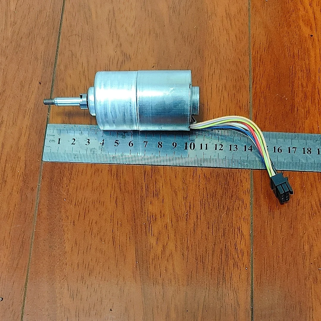 スイス製ブラシレスモーターRCボート3660ハイパワー110kV水冷式ラジコン電動レーシングリモートコントロール船（大人向け）