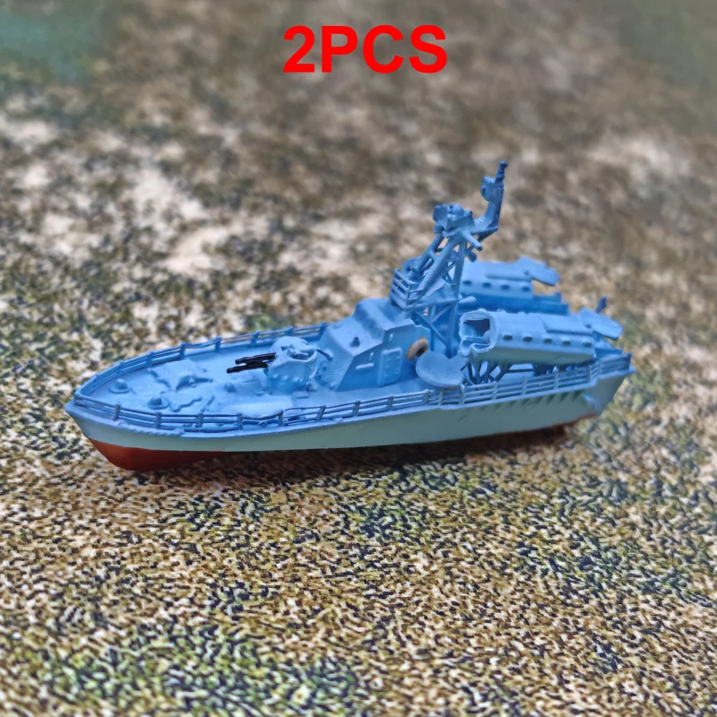 2PCS Type 024 Missile Boat Model 1/700 Scale Colored Miniature Planing Boats Length 3.7cm Static Warship Toys for DIY Hobbies