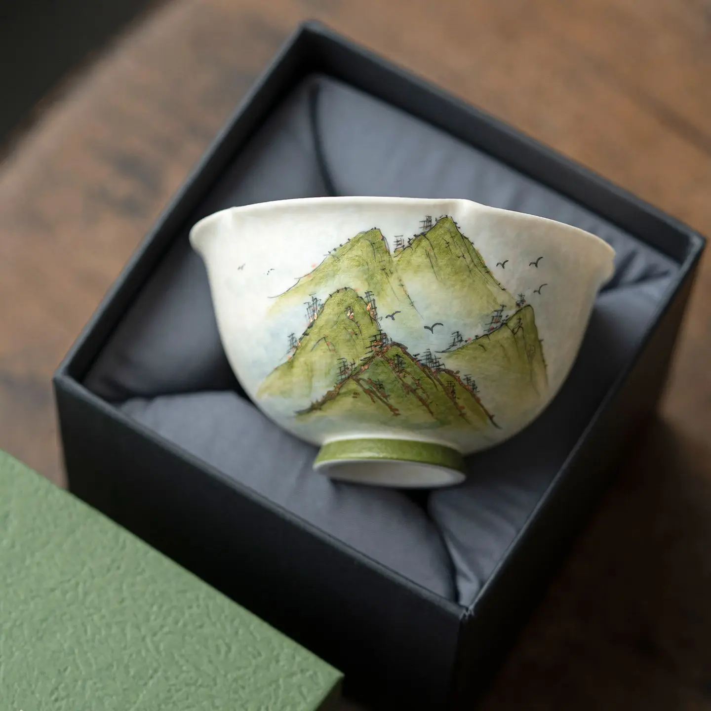 Handmade Rock Ore Glaze Landscape Tea Cup Master Ceramic Tasting Cup Home Office Kung Fu Tea Set Gift Box