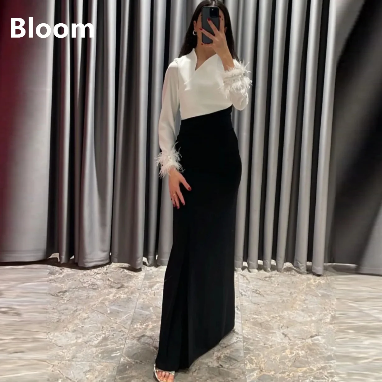 

Bloom Cuff Beads Feather Satin Prom Dresses 2023 Mermaid Long Sleeves Floor-Length Formal Occasion Graduation Dresses