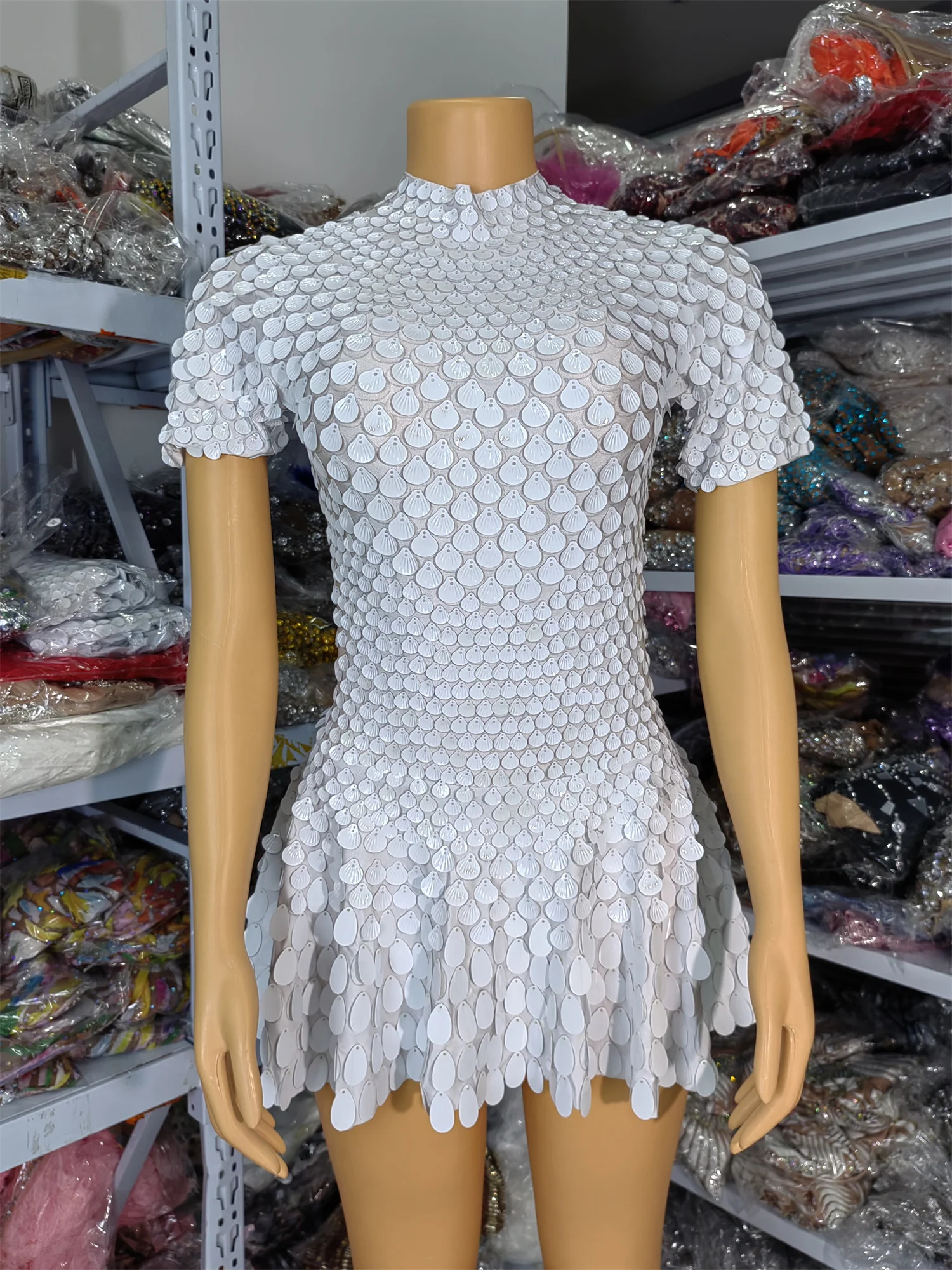 

Women Luxury White Shell Sticked Short Sleeve Mini Bodysuit A Line Dress Summer One Piece Dress For Dancing Parties Evening Club