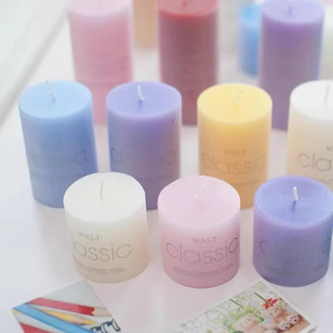 

Soy Wax Strawberry Aroma Candle Cute Creative Birthday Handmade Aroma Candle