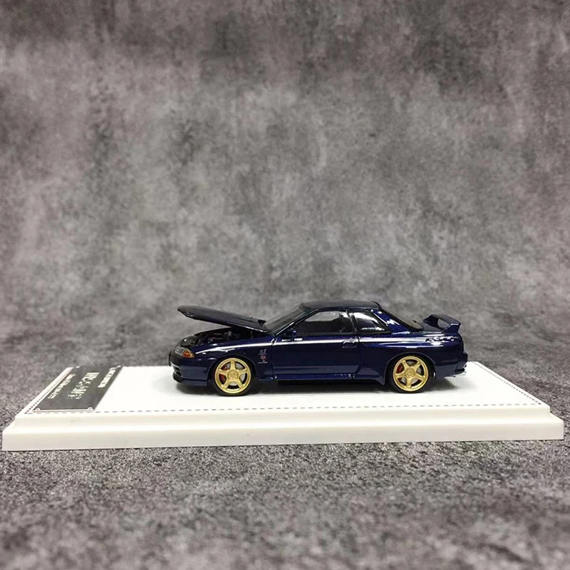 Focal Horizon 1:64 Model Car Skyline GT-R R32 Nismo S-Tune Open Hood Alloy Die-Cast Vehicle -Dark Blue