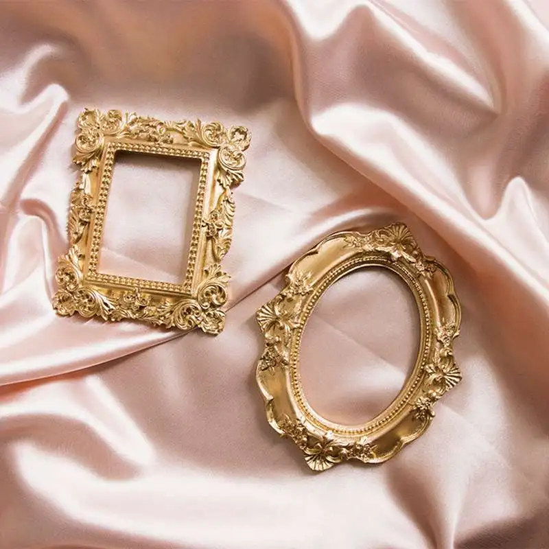 Mini Golden Photo Frame Ornament Picture Frames Retro Small Photo Frame Photo Props Jewelry Nail Cosmetics Shooting Decoration