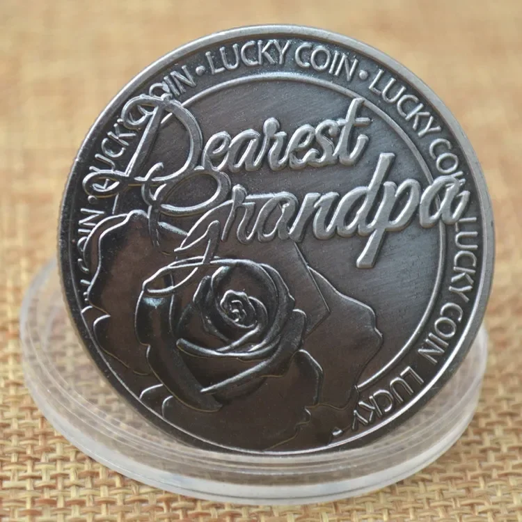 Dearest Grandpa Lucky Coin Four Leafs Clover Pattern Commemorative Coins Creative Gift