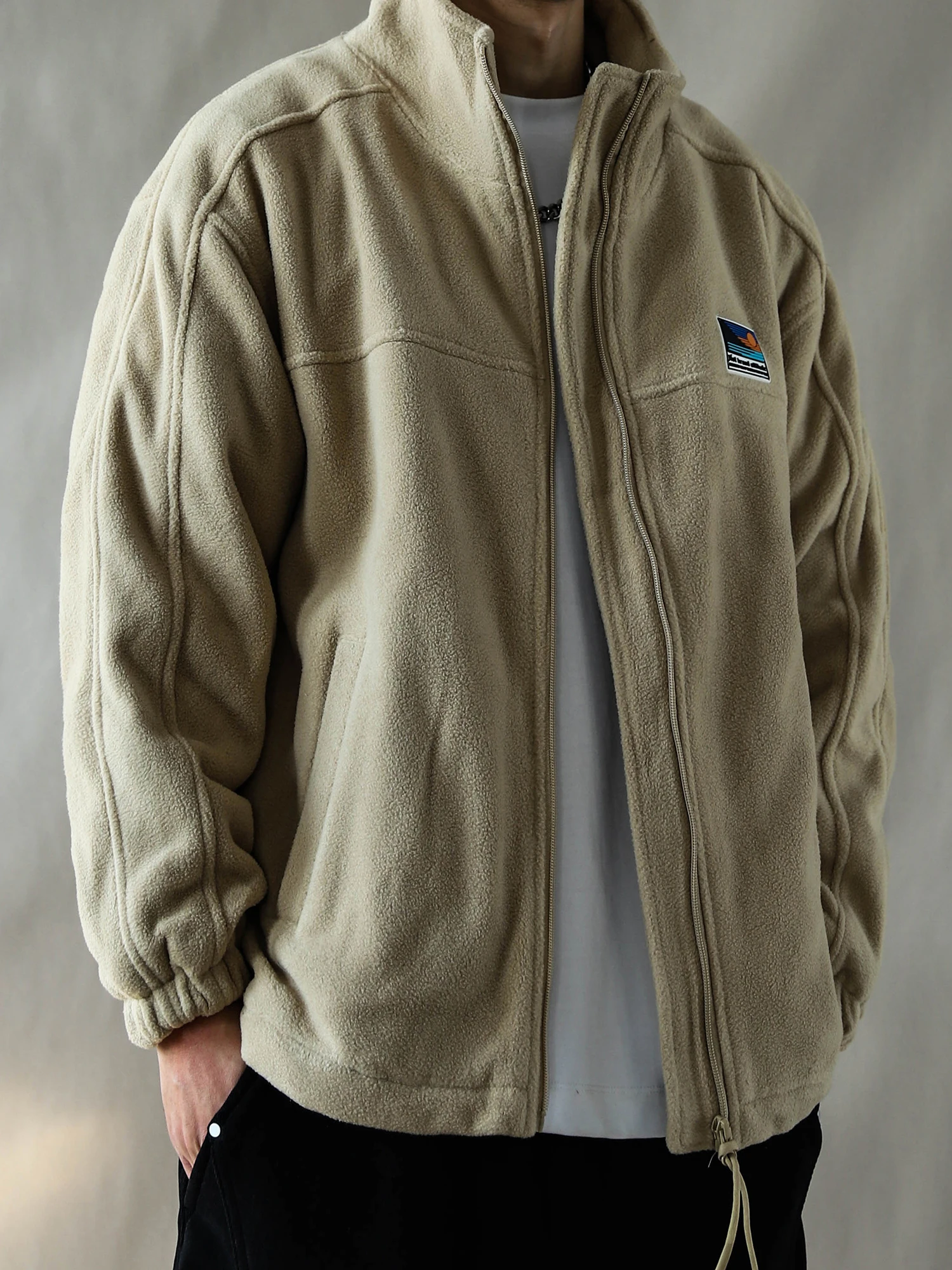 

Новая мужская утепленная флисовая кофта-кардиган с воротником-стойкой, свободного кроя, для осени и зимы, теплая верхняя одежда, 2025 год