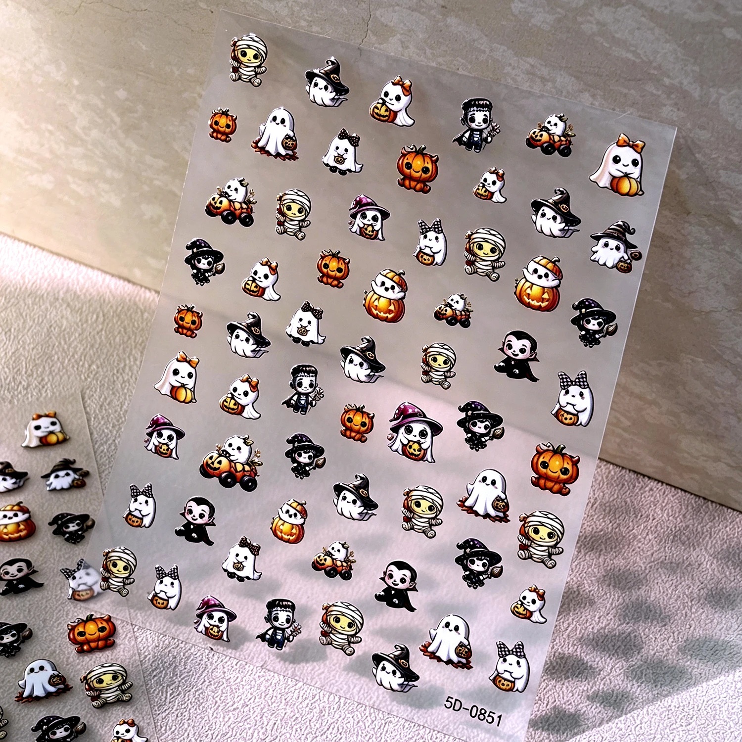1枚入りのかわいいハロウィンネイルアートステッカー 5Dカー - Nail Art Vampire のレビューと価格
