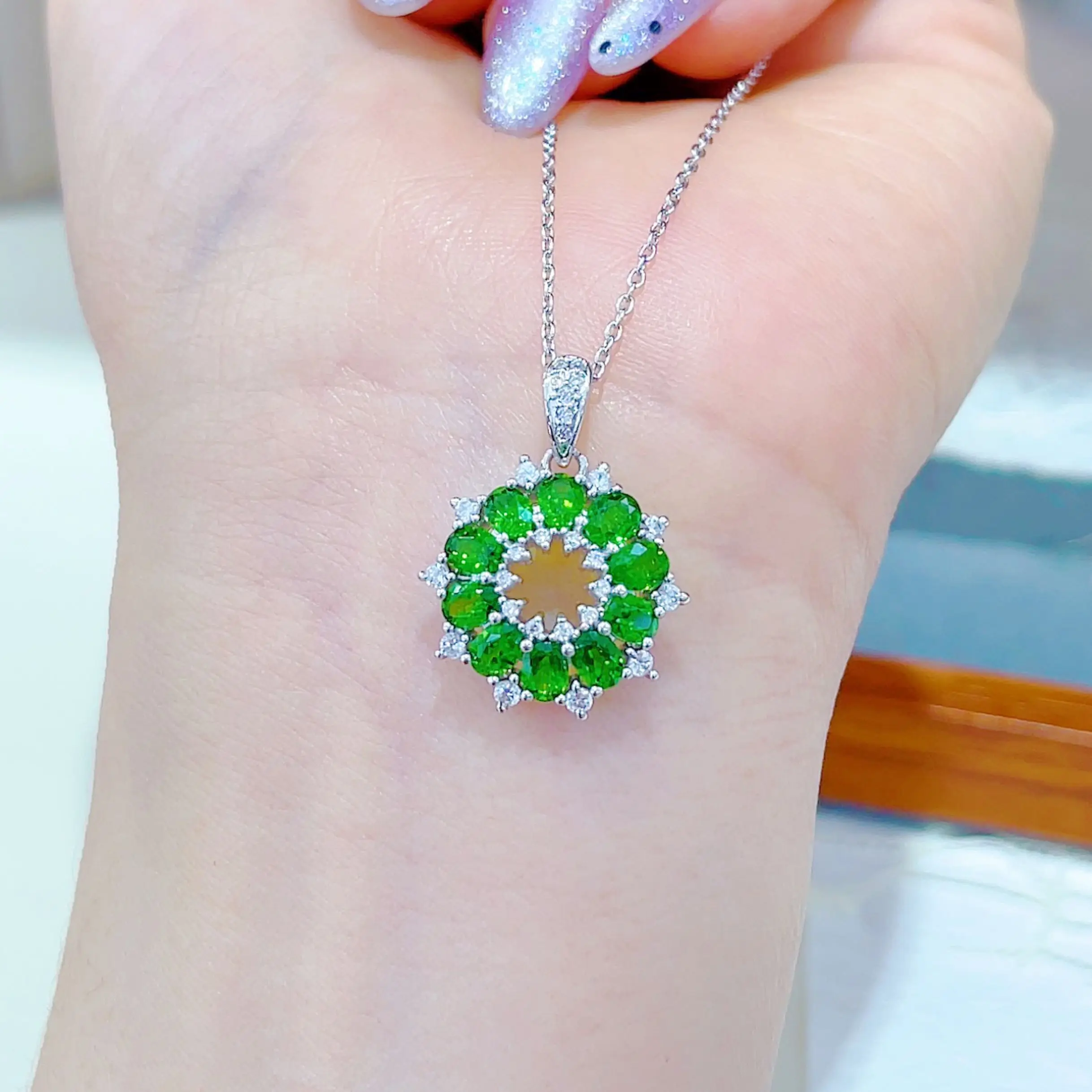 ZECAA Diopside Jewelry Woman Diopside Pendant With Natural Diopside Stone 3*4mm Lady Diopside Pendant Jewelry For Woman Gift