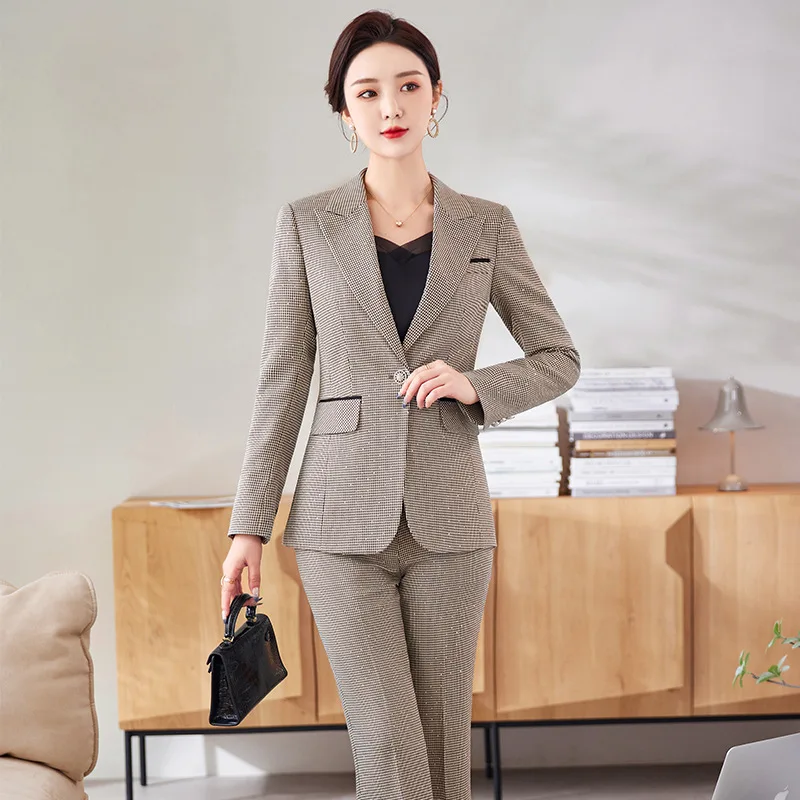 Plaid Suit Coat for Women Spring and Autumn New Business Temperament Fashion High Sense Leisure Suit Bell-Bottom Pants Suit