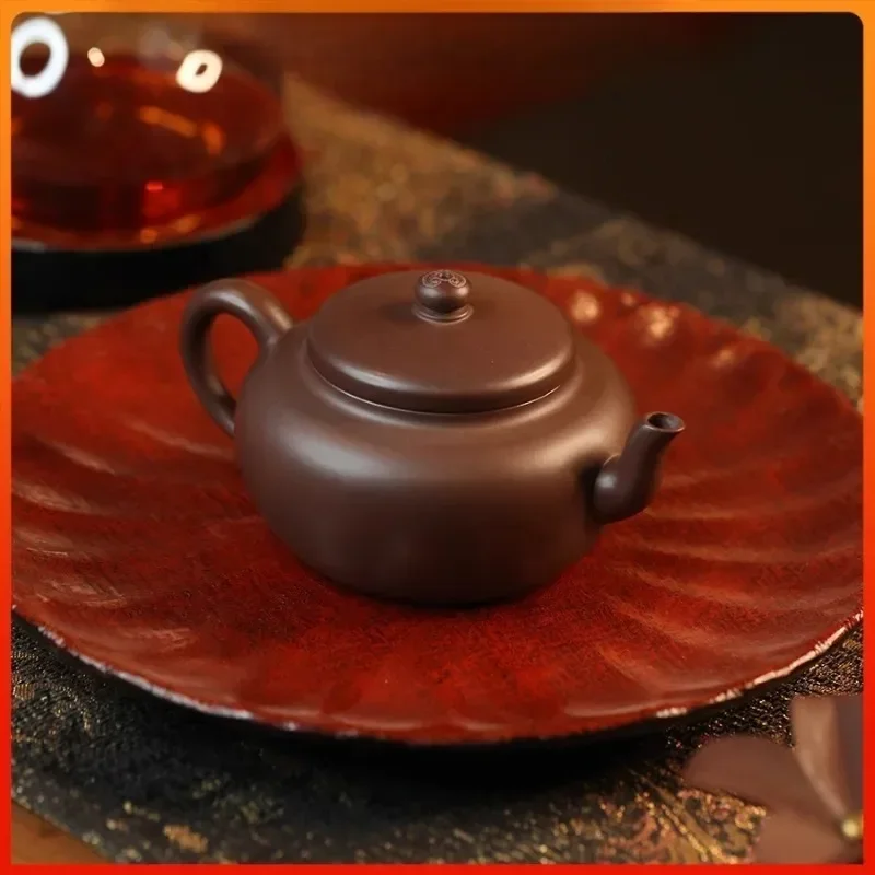 Engraved Ruyi Zisha pot (old purple mud) all handmade 200ml