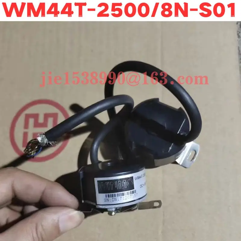 Used Encoder  WM44T-2500/8N-S01  Normal Function Tested OK