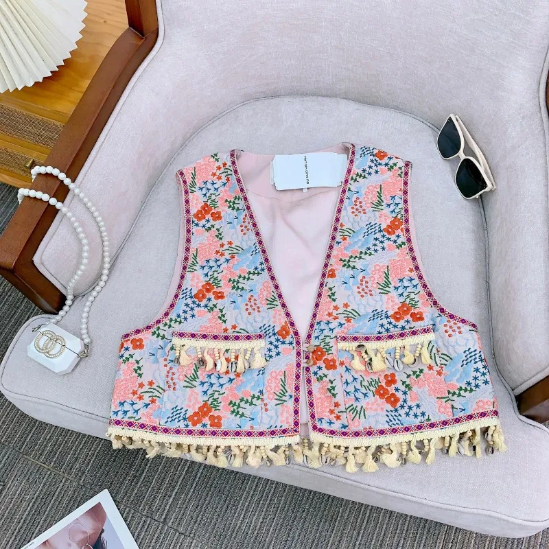 

Новая китайская женская жилетка Sle Bell: модная летняя коллекция 2025, трендовая хлопковая верхняя одежда с V-образным вырезом и пэчворком