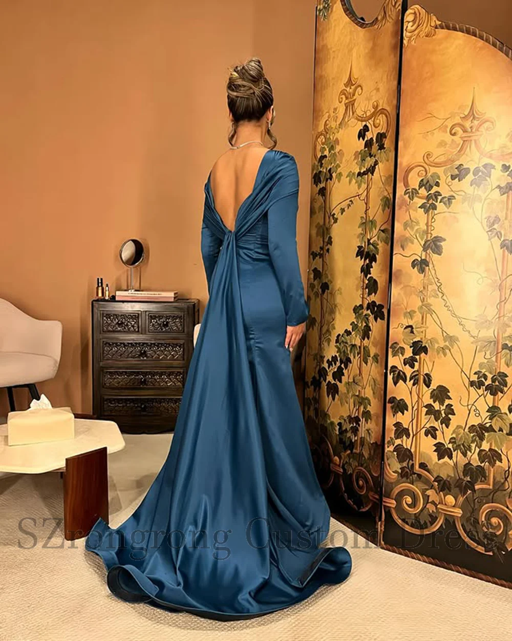 Vestido de noche Formal plisado con cuello redondo clásico hecho a medida, vestido de novia de graduación con espalda abierta y corte