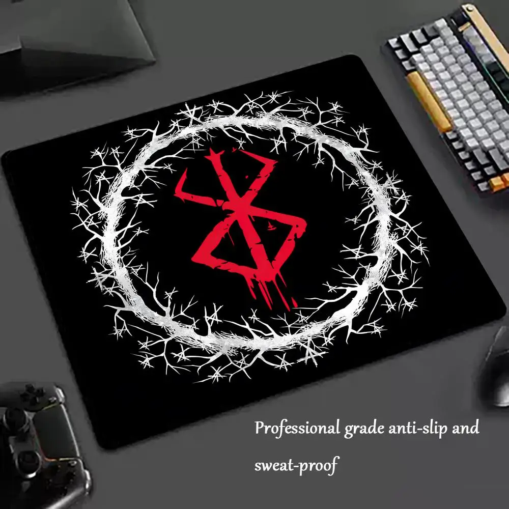 A-Guts sword in berserk Mouse Mouse Pad Cartoon rubber Small mouse pad desktop computer office keyboard e-sports ROGs game