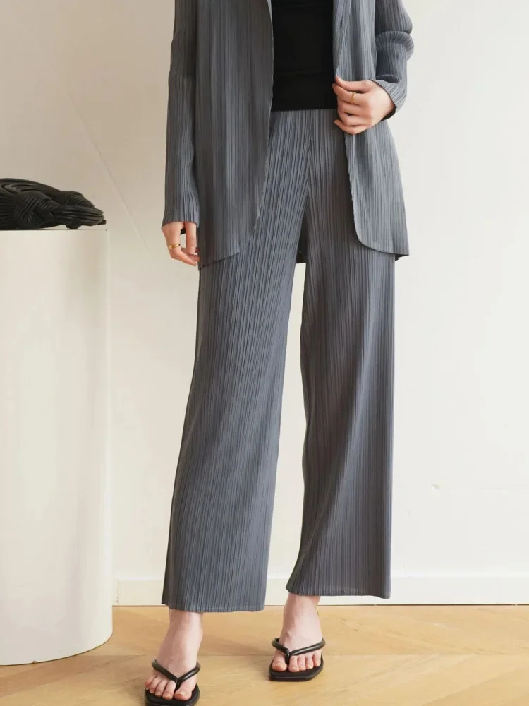 

Pleated Pants For Women Elastic Waist Solid Color Sraight Trousers Female Casual Clothing 2025 Spring New 2YAA411