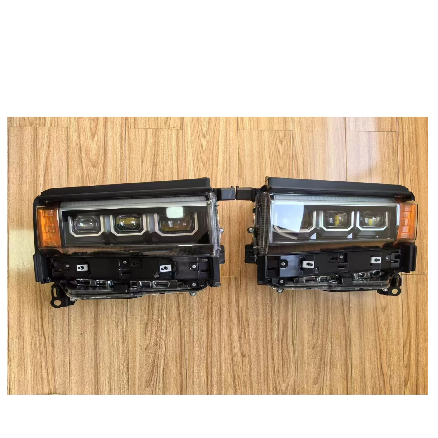 Hot Selling High Quality Mona Lisa Body Kit Auto Accessories for LC250 5