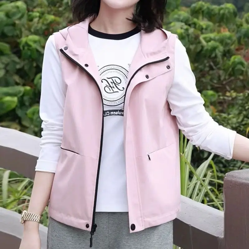 

High-Quality Vest Coat Female Spring Summer 2026 New European Goods Plus Size Waistcoat Outwear Hooded Sleeveless Jacket Female