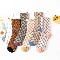 Fashion Harajuku Retro Woman Floral Vintage Socks Novelty Ethnic Print Kawaii Cute Cotton Casual Breathable Ladies Girls Funny