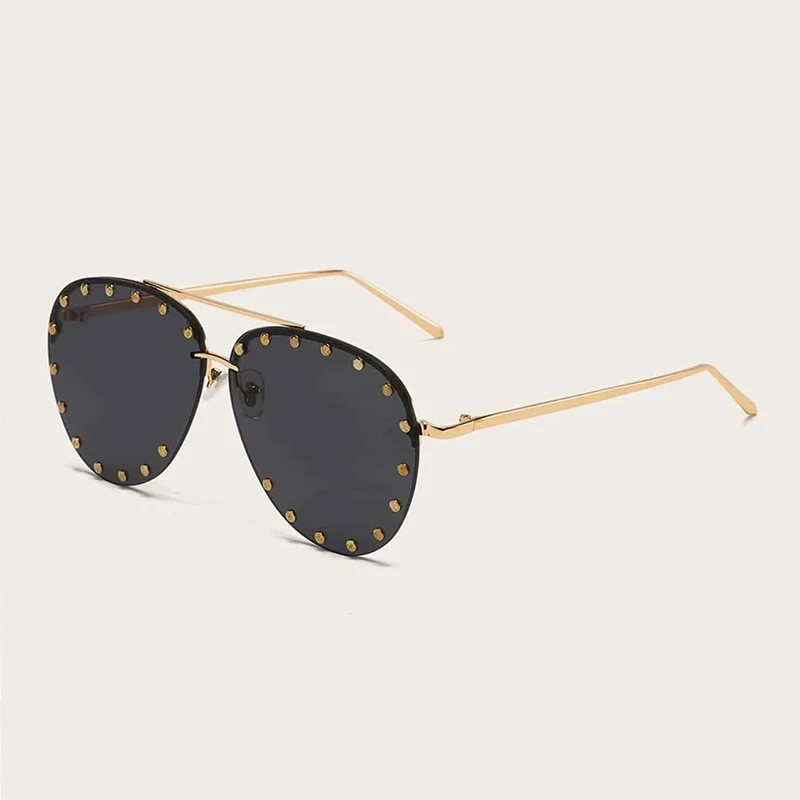 Vintage Metal Studs Big Frame Aviator Sunglasses, Suitable for OutdoorTravel, Driving and Beach Sun Protection