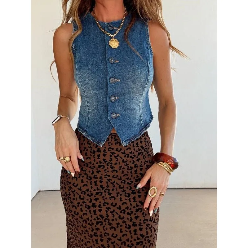 

Denim Sleeveless Tank Shorts Set Women's Summer Fashion Outfit Casual Versatile Clothing Set for Cross-Border E-commerce